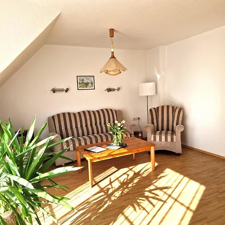 Apartament Gaestehaus Kuehn Og Links N4
