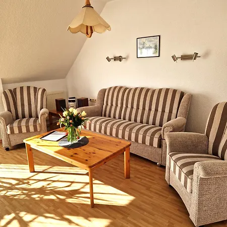 Gaestehaus Kuehn Og Links N4 *